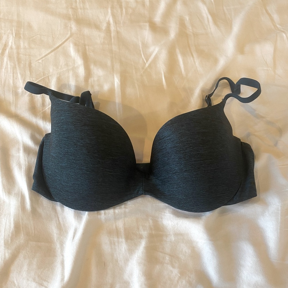 Victoria's Secret PINK Lightweight T-shirt bra